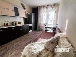 1-к квартира, посуточно, 47м2, 15/16 этаж