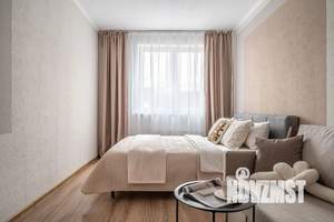 2-к квартира, посуточно, 82м2, 3/32 этаж
