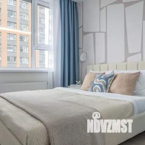 Студия квартира, посуточно, 27м2, 13/25 этаж