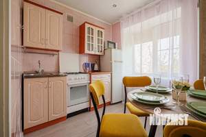 1-к квартира, посуточно, 36м2, 1/1 этаж