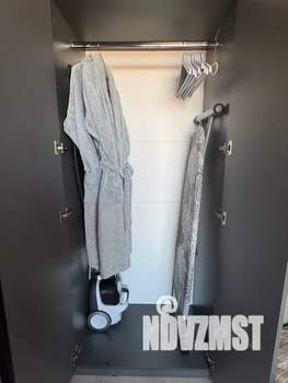 1-к квартира, посуточно, 40м2, 24/32 этаж