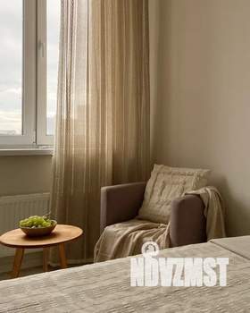 Студия квартира, посуточно, 28м2, 2/25 этаж