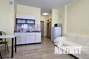 1-к квартира, посуточно, 28м2, 23/35 этаж