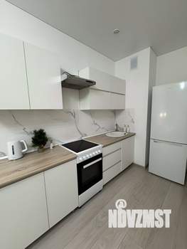 2-к квартира, посуточно, 36м2, 8/25 этаж