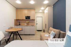 Студия квартира, посуточно, 22м2, 1/25 этаж
