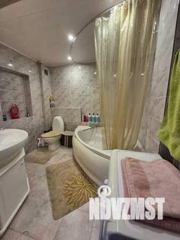 Студия квартира, посуточно, 36м2, 2/9 этаж