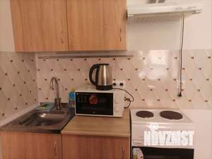 Студия квартира, посуточно, 30м2, 1/25 этаж