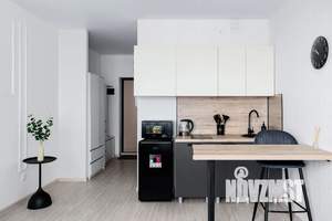 Студия квартира, посуточно, 31м2, 6/28 этаж