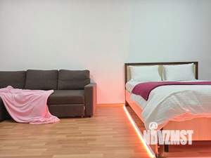 1-к квартира, посуточно, 42м2, 1/1 этаж