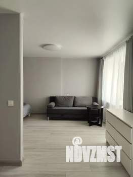 Студия квартира, посуточно, 35м2, 4/12 этаж