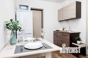 2-к квартира, посуточно, 55м2, 1/1 этаж