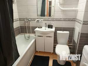 Студия квартира, посуточно, 25м2, 3/17 этаж