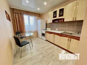 1-к квартира, посуточно, 35м2, 7/10 этаж