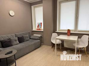 1-к квартира, посуточно, 43м2, 1/25 этаж