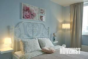 1-к квартира, посуточно, 38м2, 9/25 этаж