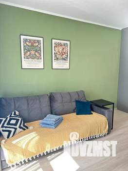 Студия квартира, посуточно, 27м2, 24/25 этаж