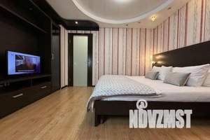 1-к квартира, посуточно, 45м2, 16/20 этаж