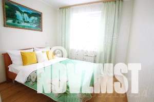 2-к квартира, посуточно, 48м2, 3/9 этаж