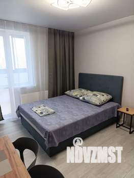 Студия квартира, посуточно, 23м2, 22/25 этаж