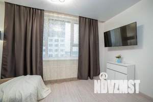 1-к квартира, посуточно, 29м2, 22/28 этаж