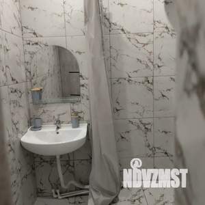 Студия квартира, посуточно, 28м2, 10/10 этаж