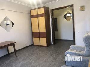 1-к квартира, на длительный срок, 41м2, 4/5 этаж