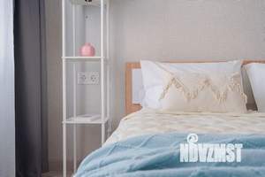 2-к квартира, посуточно, 40м2, 1/1 этаж