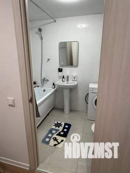 1-к квартира, посуточно, 42м2, 6/25 этаж