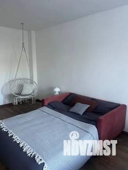 Студия квартира, посуточно, 33м2, 3/9 этаж