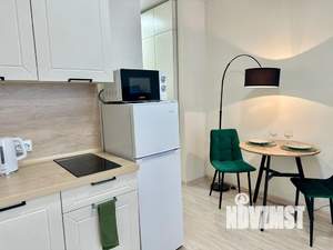 Студия квартира, посуточно, 30м2, 11/28 этаж