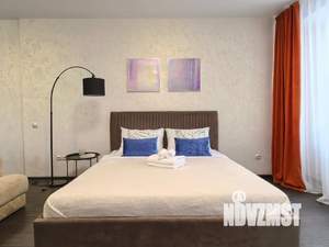 Студия квартира, посуточно, 59м2, 3/19 этаж