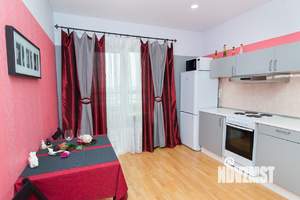 1-к квартира, посуточно, 40м2, 20/20 этаж