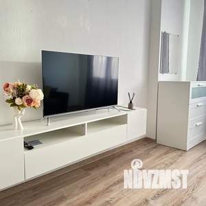 2-к квартира, посуточно, 61м2, 9/15 этаж