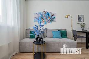 1-к квартира, посуточно, 42м2, 9/18 этаж