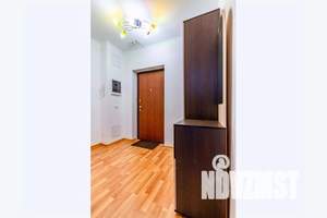 3-к квартира, посуточно, 65м2, 1/25 этаж