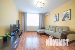 2-к квартира, посуточно, 77м2, 3/10 этаж