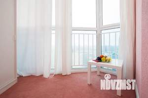 2-к квартира, посуточно, 40м2, 14/20 этаж