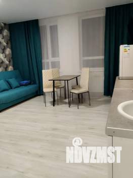 2-к квартира, посуточно, 70м2, 1/25 этаж