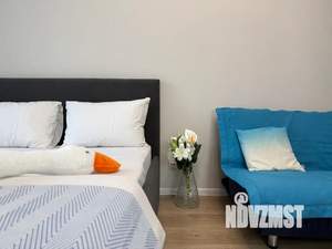 1-к квартира, посуточно, 39м2, 8/25 этаж