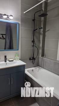 Студия квартира, посуточно, 33м2, 19/19 этаж