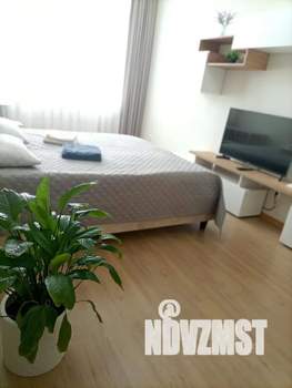 1-к квартира, посуточно, 49м2, 23/24 этаж