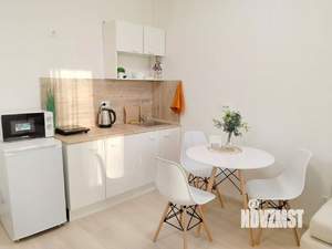 Студия квартира, посуточно, 27м2, 15/25 этаж