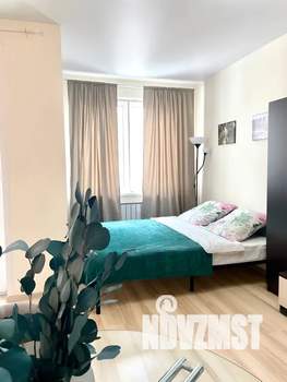 Студия квартира, посуточно, 32м2, 11/25 этаж