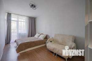 1-к квартира, посуточно, 40м2, 2/17 этаж