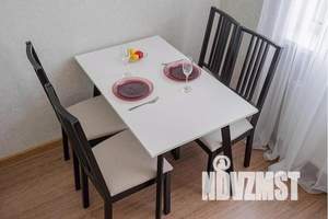 1-к квартира, посуточно, 40м2, 2/17 этаж