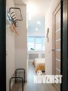 1-к квартира, посуточно, 13м2, 1/1 этаж