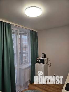 1-к квартира, посуточно, 35м2, 12/25 этаж