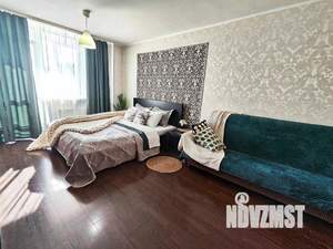 1-к квартира, посуточно, 49м2, 1/1 этаж