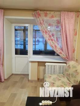 1-к квартира, посуточно, 32м2, 3/5 этаж