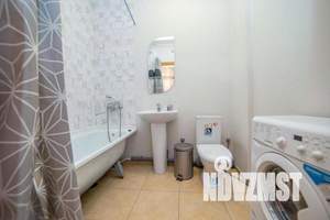 1-к квартира, посуточно, 38м2, 13/18 этаж